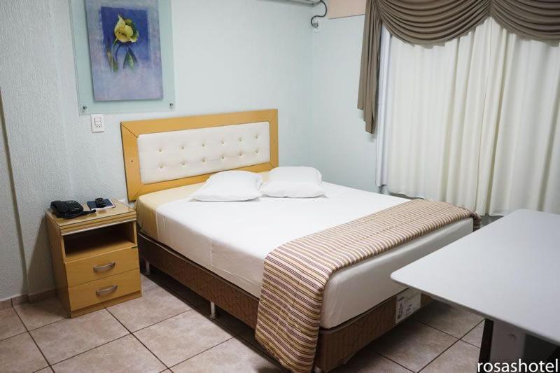Rosa'S Hotel Toledo  Kültér fotó