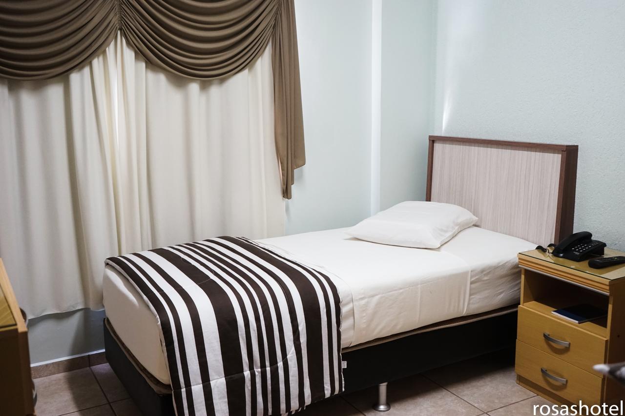 Rosa'S Hotel Toledo  Kültér fotó